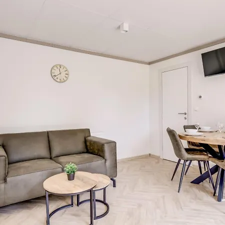 Holiday home Cube Voor Vier Personen In Zennewijnen