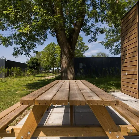 Cube Voor Vier Personen In *